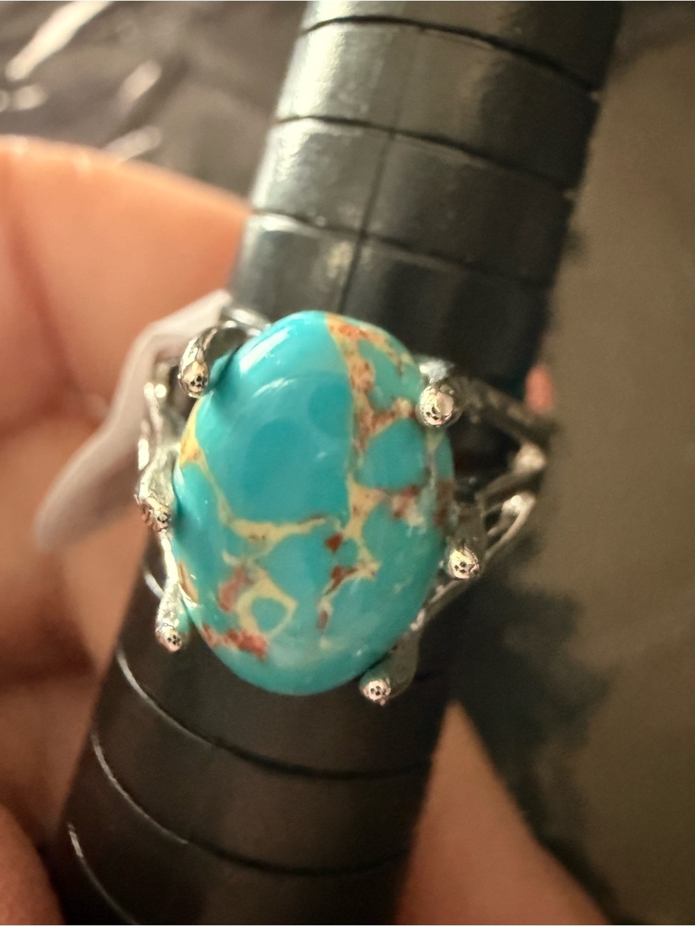 Turquoise Oval Stone Cocktail Ring in Silver Tone